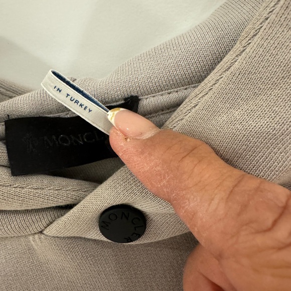 Moncler
2021 Graphic Print Hoodie - Picture 5 of 12